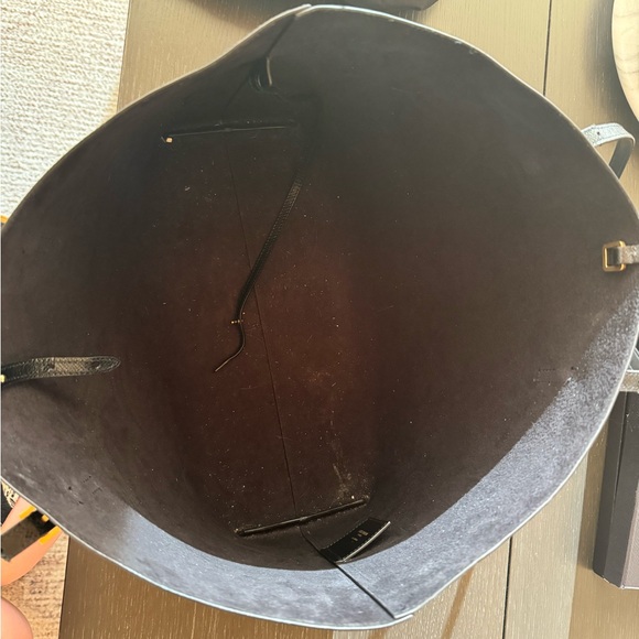 YSL SHOPPING TOTE - Picture 6 of 10